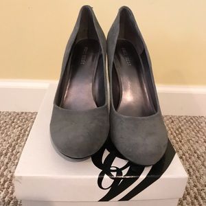 Nine West Enhancing heels